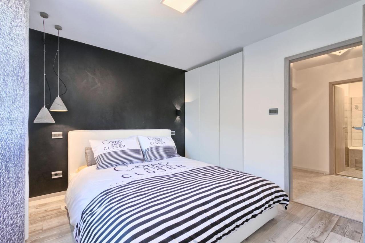 Modern Oasis Apartment Pola Esterno foto